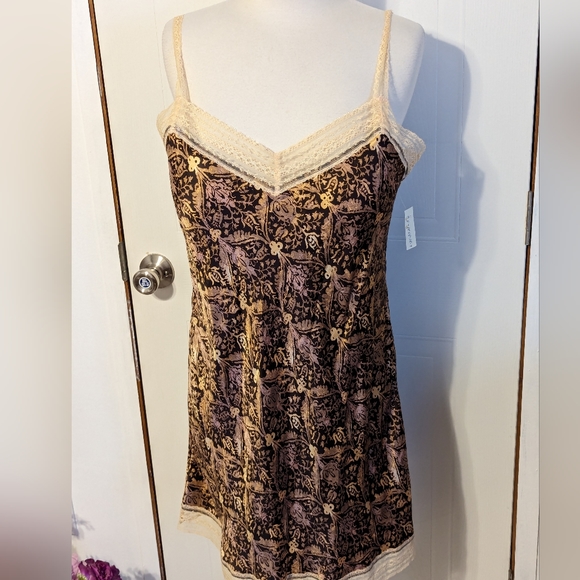 GAP Intimates. C221 - Picture 6 of 7